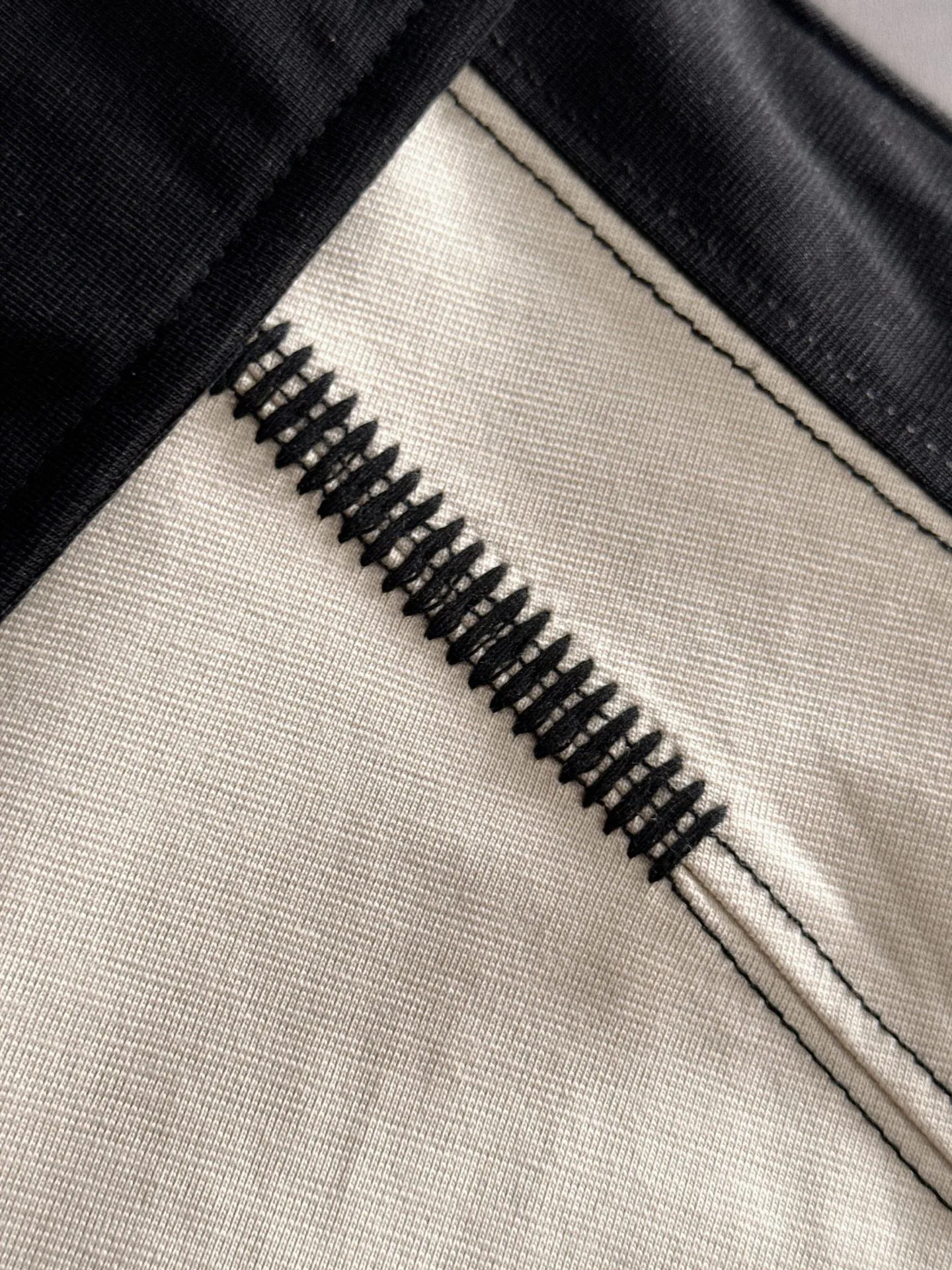 Quality 26ss New Arrival T ， ， T ， ， ！ 。 Size：M 4XL